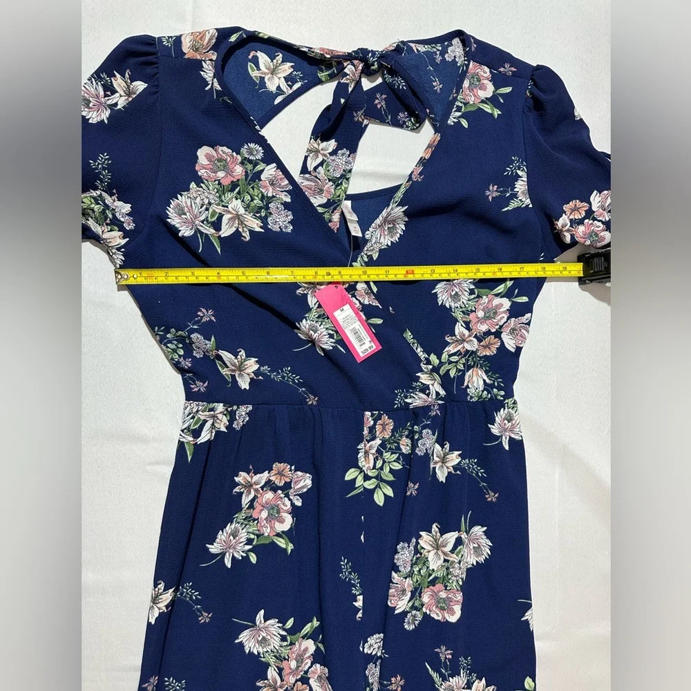 NWT Xhiliration Women’s M Jumpsuit Blue Floral Tie Sleeve Faux Wrap Wide Leg
